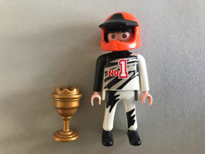 Playmobil Rennfahrer - Playmobilfigur - mit Pokal - Rennfahrerhelm - verkauft wird wie abgebildet