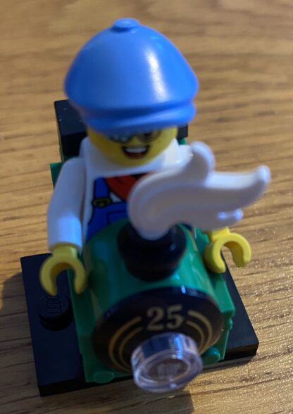 Train Kid | Serie 25 | Lego Minifiguren | – Bild 3